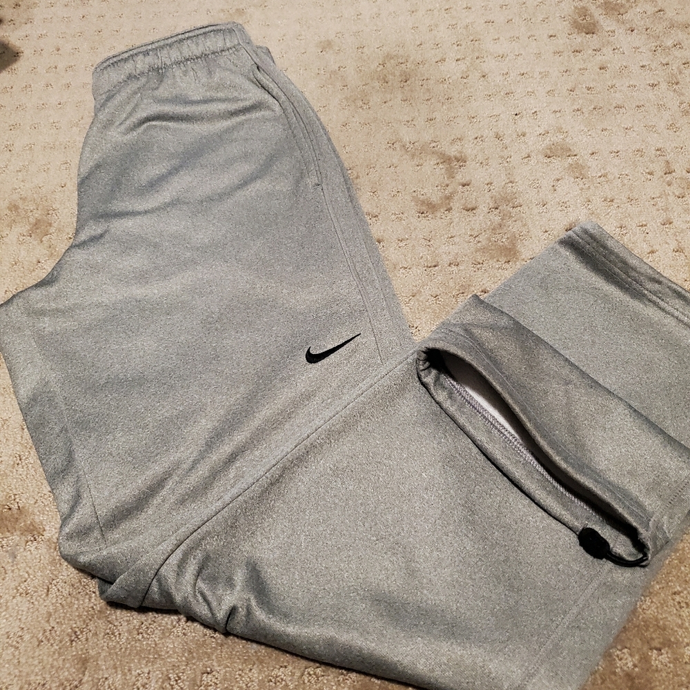 NIKE men's sweatpants